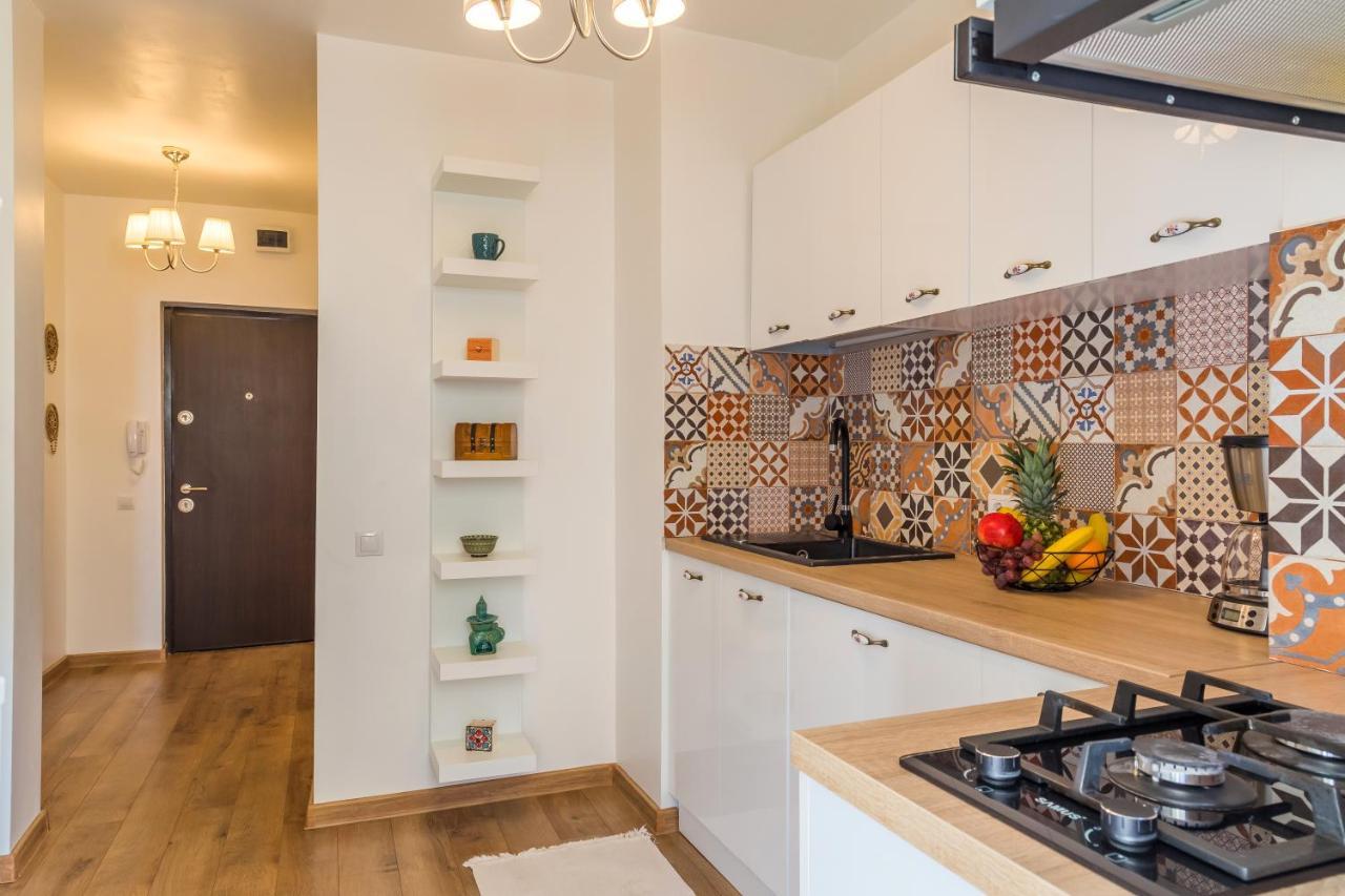Studio T By Mrg Apartments Bukarest Exteriör bild