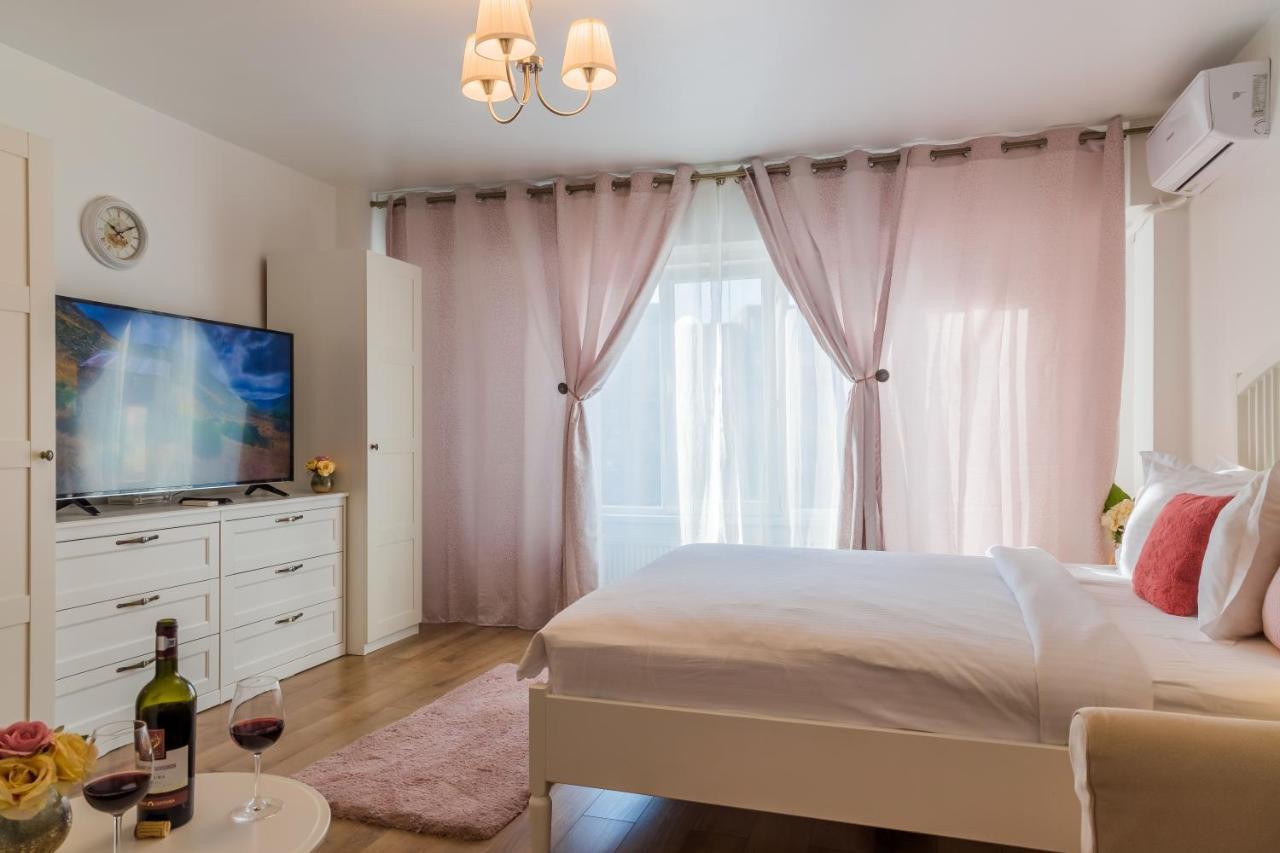 Studio T By Mrg Apartments Bukarest Exteriör bild